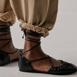 Free People Gia Wrap Flats Black Size 6.5